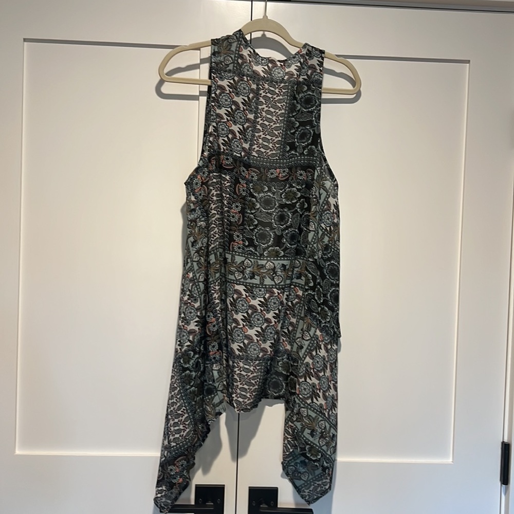 Open Front Tunic Top - Picture 3 of 5